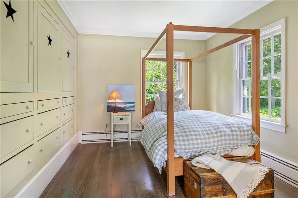 4 Libby Lane Barrington RI 02806