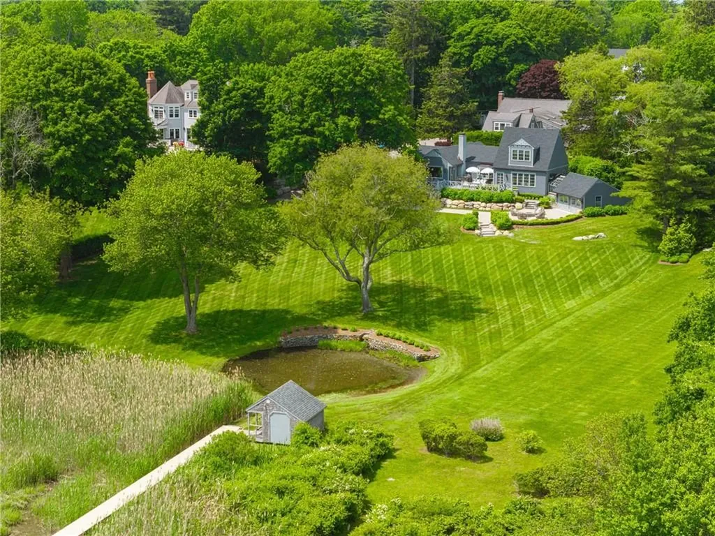 4 Libby Lane Barrington RI 02806