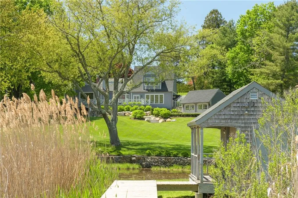 4 Libby Lane Barrington RI 02806