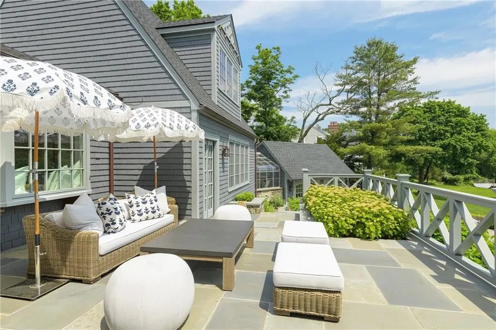 4 Libby Lane Barrington RI 02806