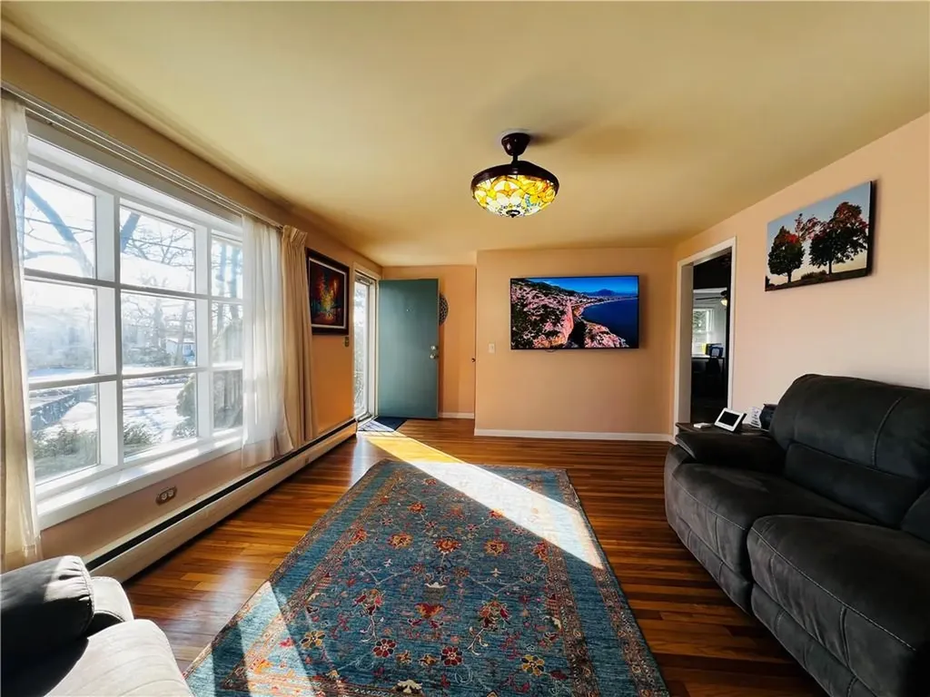 45 Fernwood Drive Cranston RI 02920