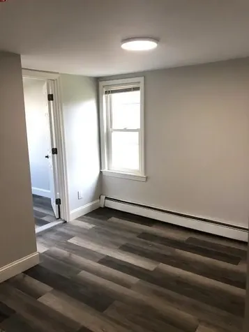 15 Rock Street Bristol RI 02809