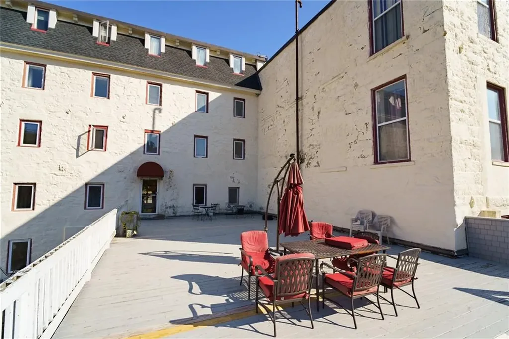 494 Woonasquatucket Avenue North Providence RI 02911