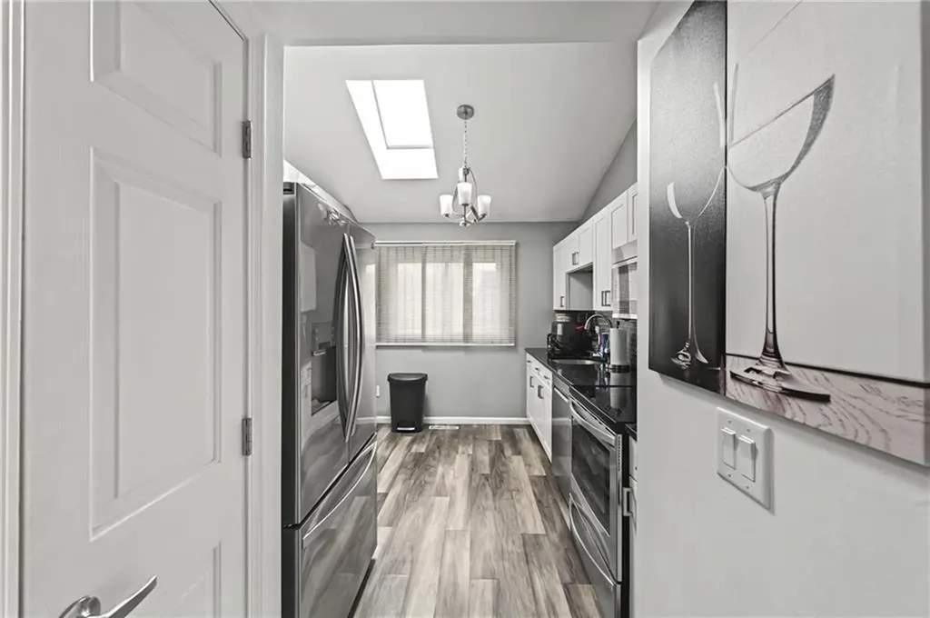 32 Sarah Lane Warwick RI 02889