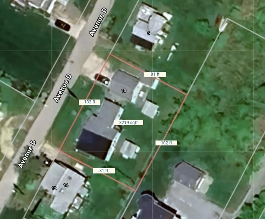 10 Avenue D Avenue Narragansett RI 02882