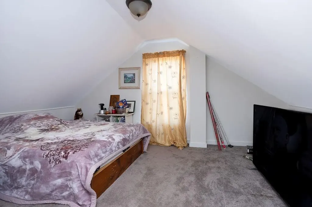 114 Putnam Pike Johnston RI 02919