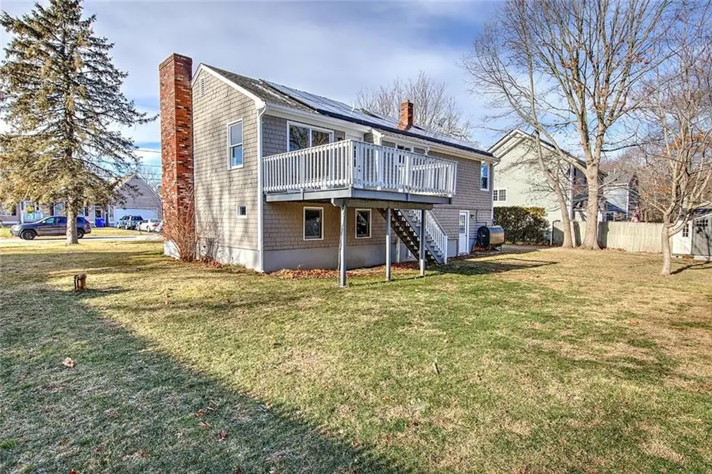 50 Belvedere Drive Bristol RI 02809