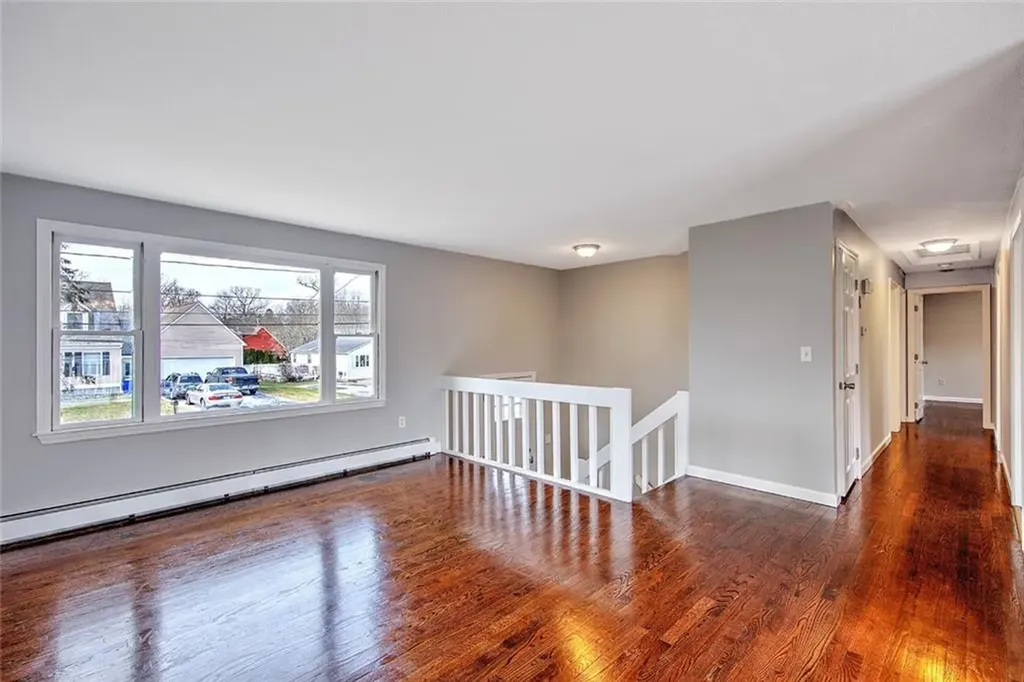 50 Belvedere Drive Bristol RI 02809