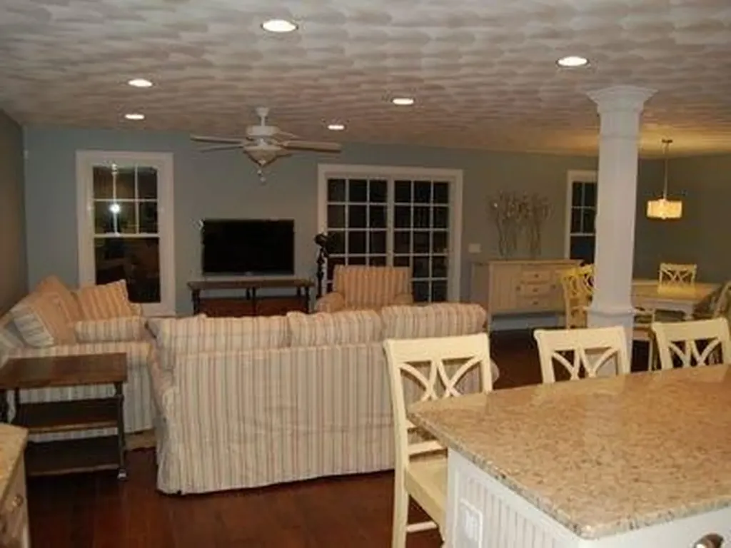 50 Seascape Avenue Middletown RI 02842