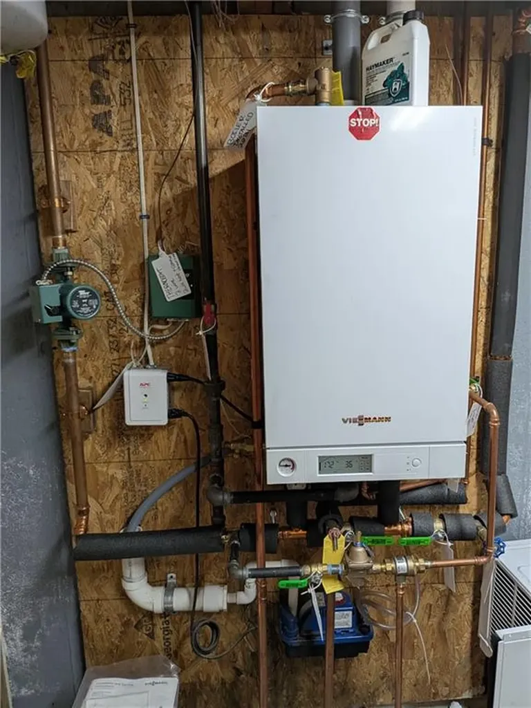 261 Draper Avenue Warwick RI 02889