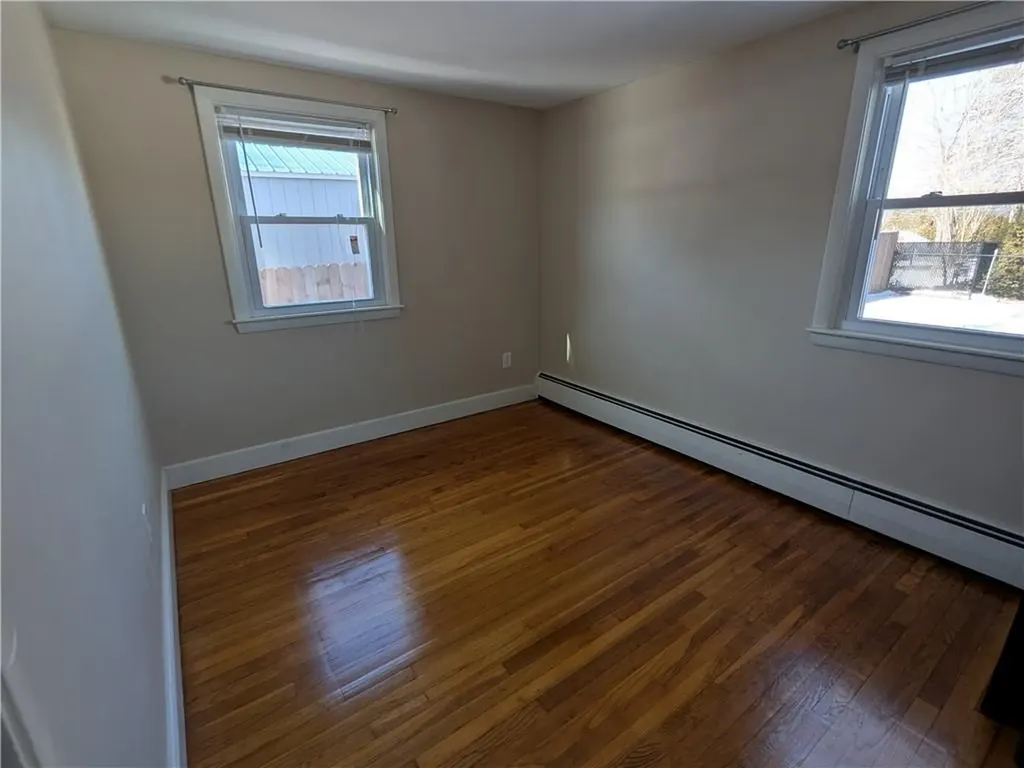 261 Draper Avenue Warwick RI 02889