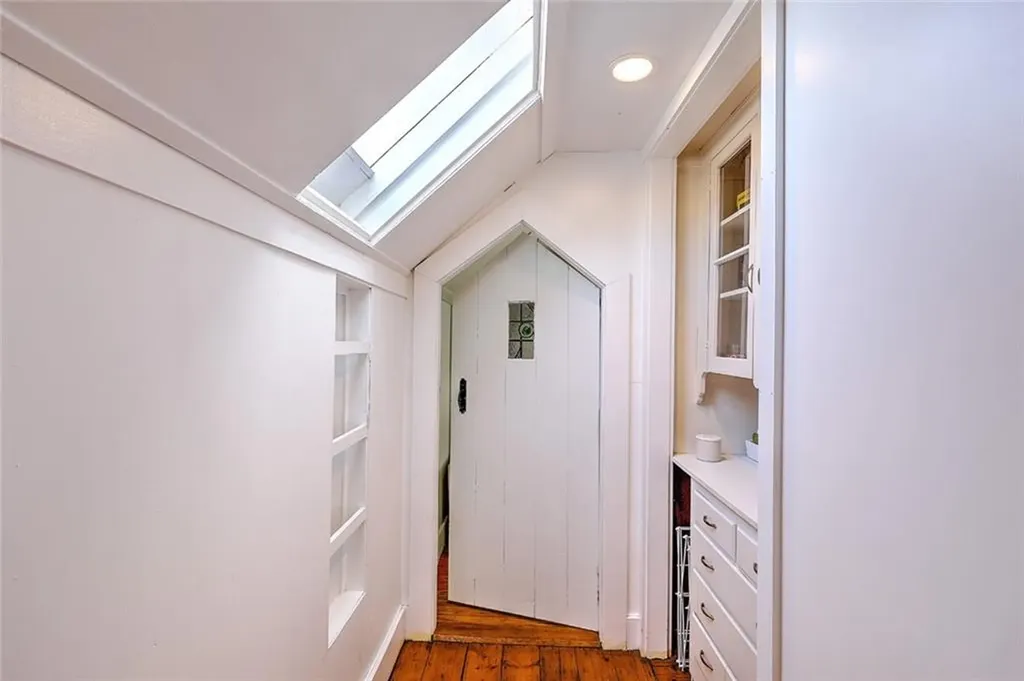 24 Magnolia Street Cranston RI 02910