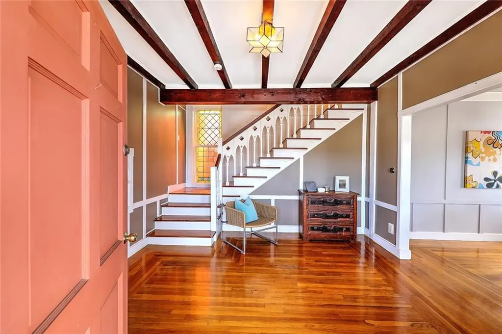 24 Magnolia Street Cranston RI 02910