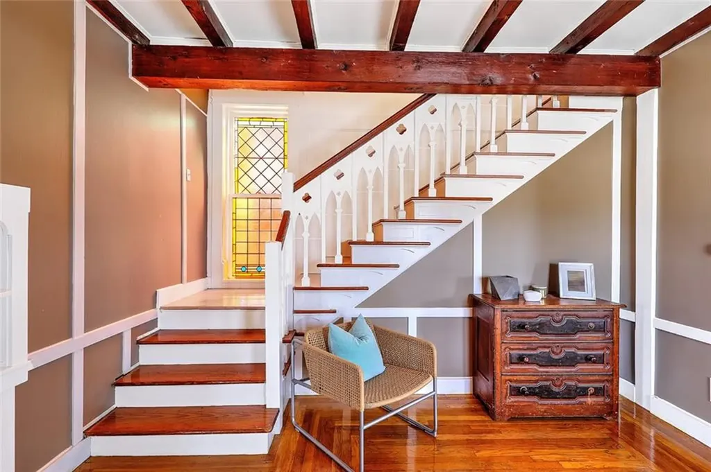 24 Magnolia Street Cranston RI 02910