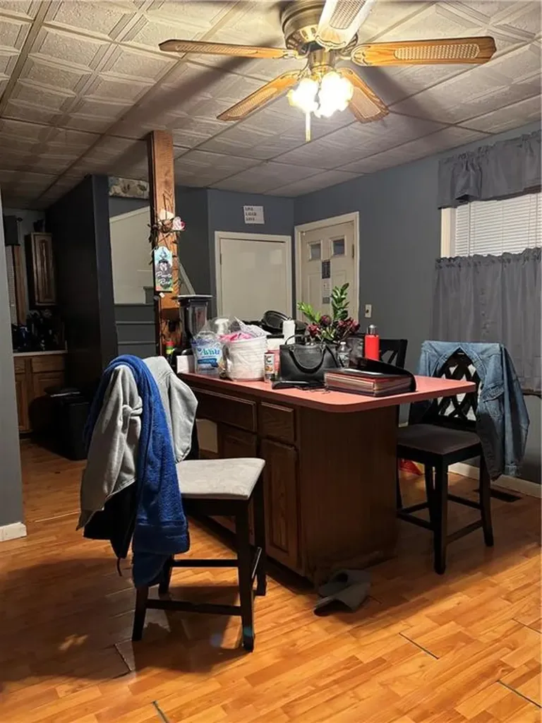 32 Carver Street Pawtucket RI 02860