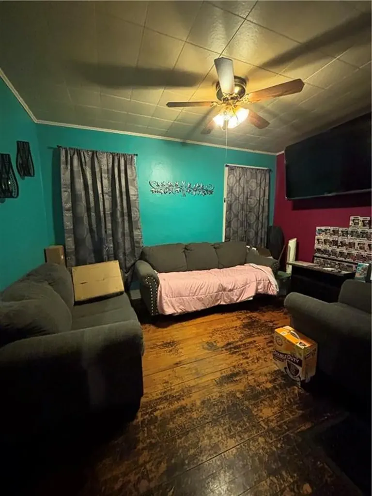32 Carver Street Pawtucket RI 02860
