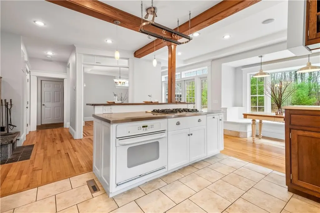 215 John Mowry Road Smithfield RI 02917