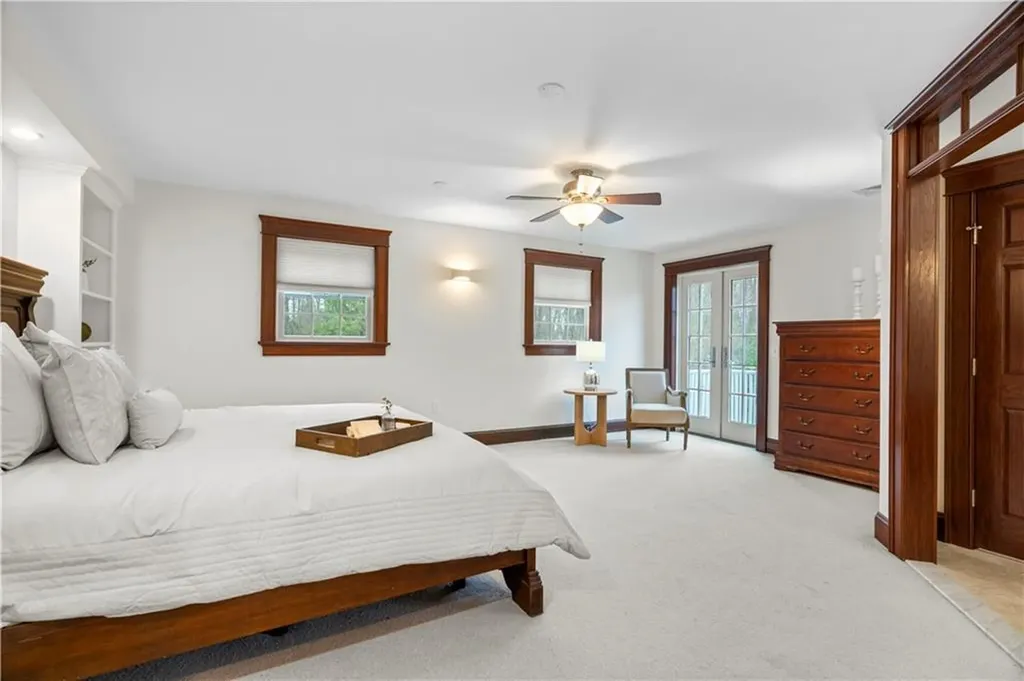 215 John Mowry Road Smithfield RI 02917