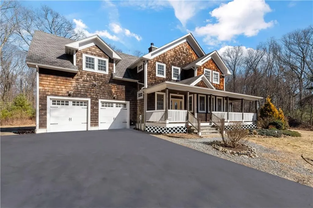 215 John Mowry Road Smithfield RI 02917