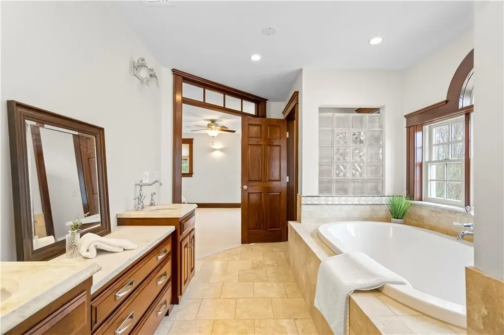 215 John Mowry Road Smithfield RI 02917