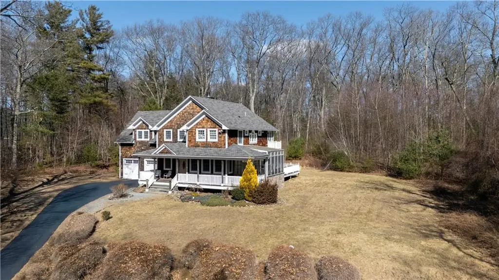 215 John Mowry Road Smithfield RI 02917