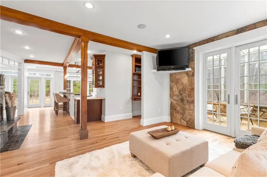 215 John Mowry Road Smithfield RI 02917