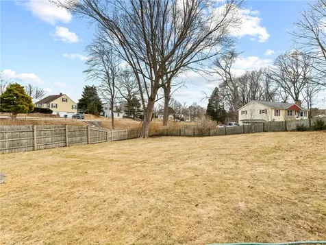 4 Country Court East Greenwich RI 02818