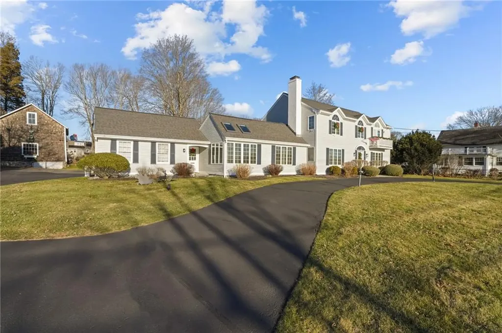 159 New Meadow Road Barrington RI 02806