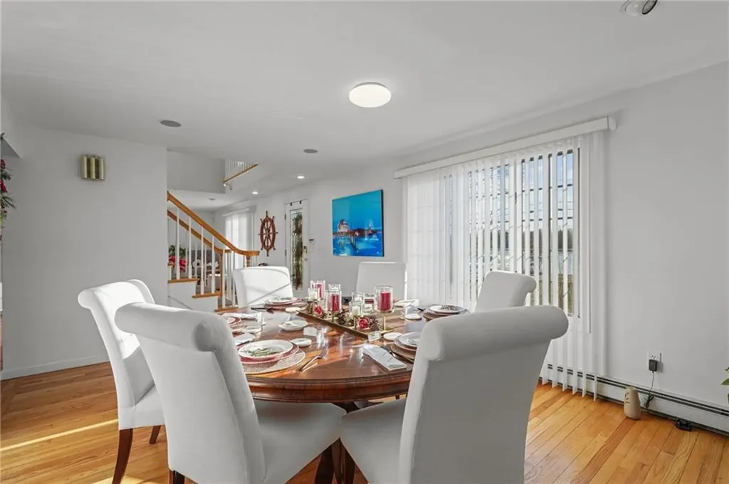 159 New Meadow Road Barrington RI 02806