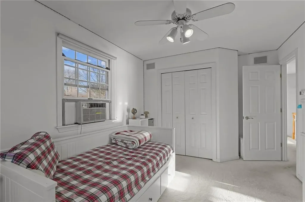 159 New Meadow Road Barrington RI 02806