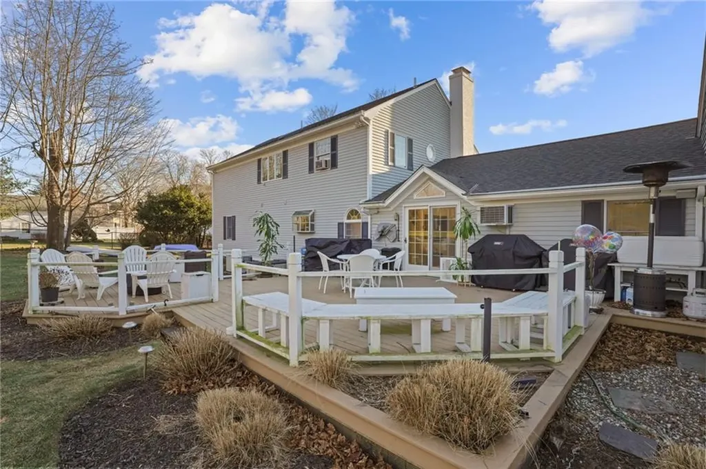 159 New Meadow Road Barrington RI 02806