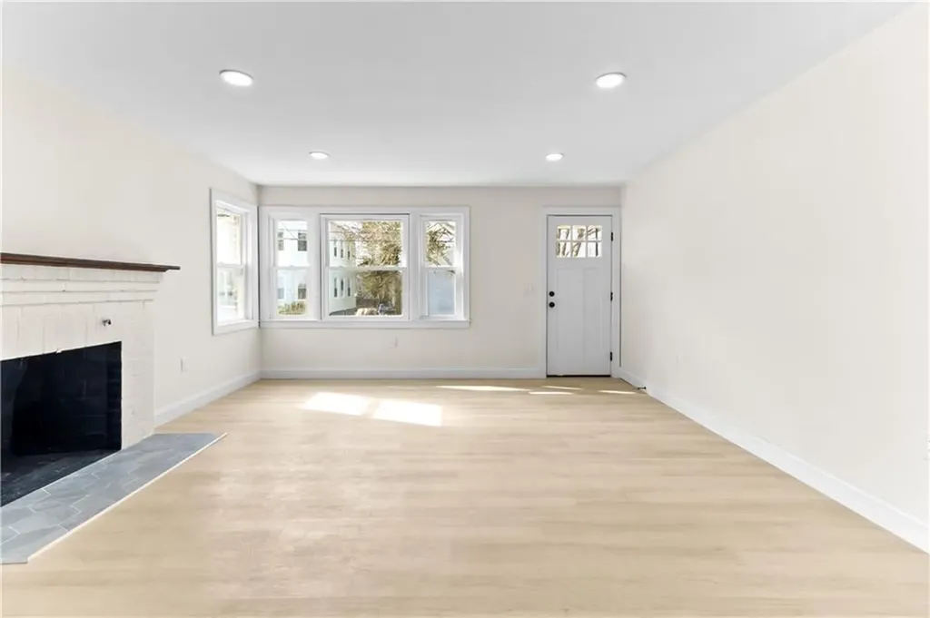21 23 Joy Street Providence RI 02908
