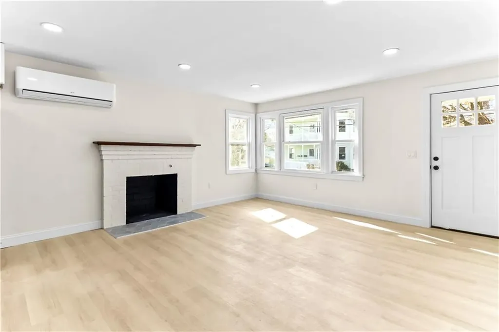 21 23 Joy Street Providence RI 02908