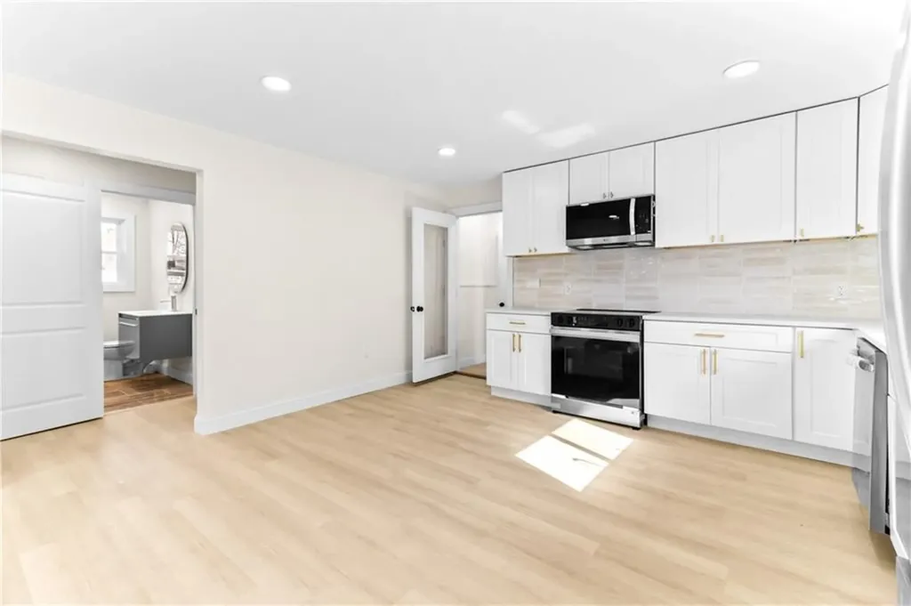 21 23 Joy Street Providence RI 02908