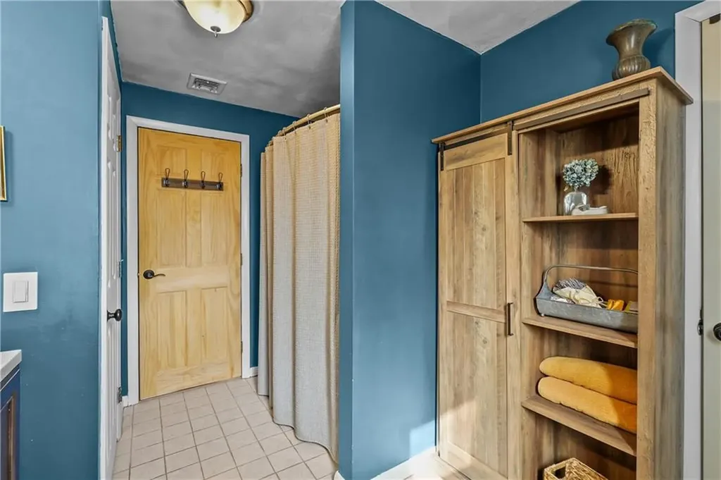 10 Patricia Drive North Providence RI 02904