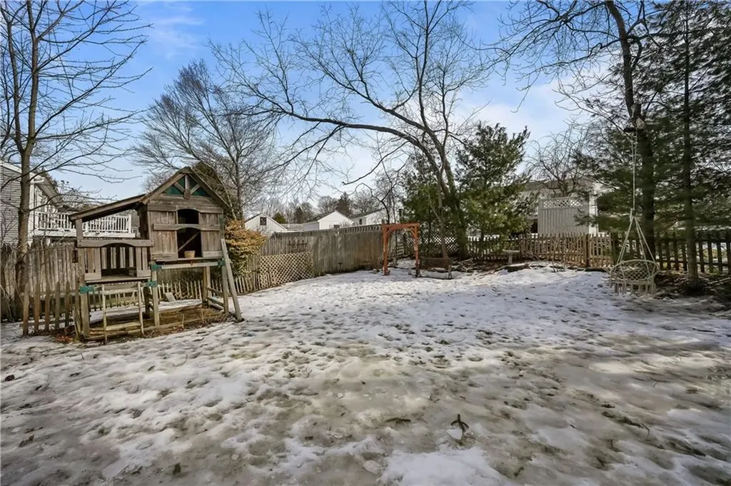 10 Patricia Drive North Providence RI 02904