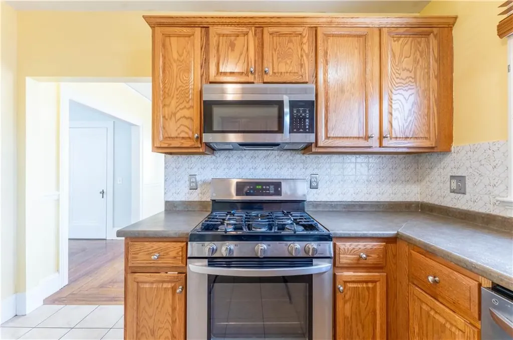 21 John Street Cumberland RI 02864