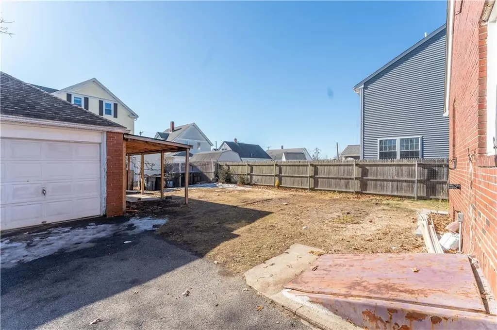 21 John Street Cumberland RI 02864