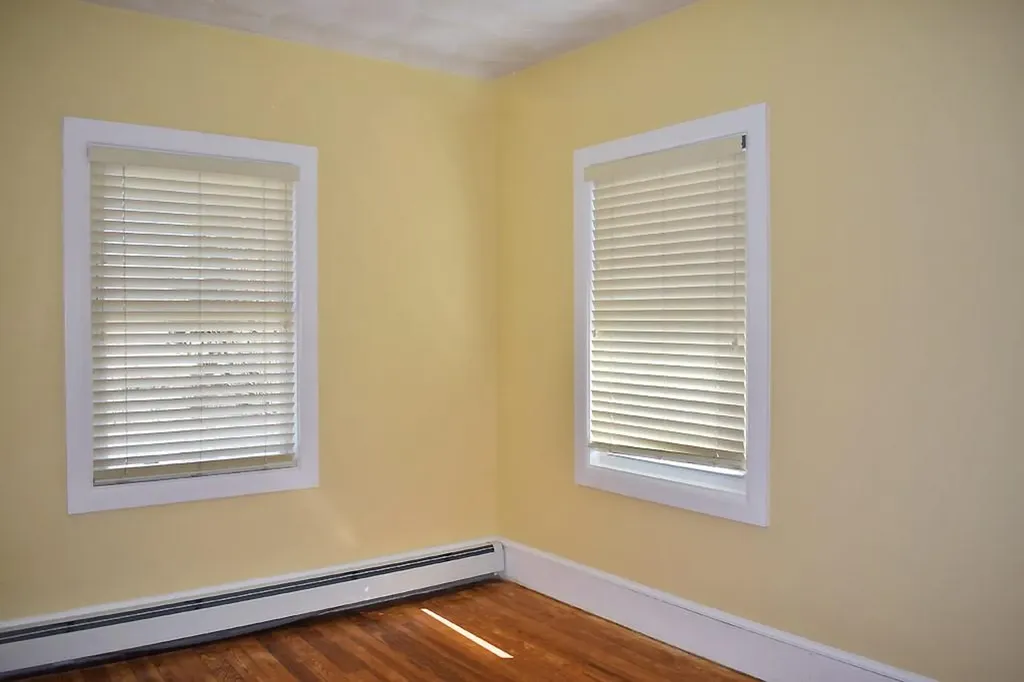 504 506 Oaklawn Avenue Cranston RI 02920