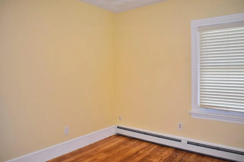 504 506 Oaklawn Avenue Cranston RI 02920