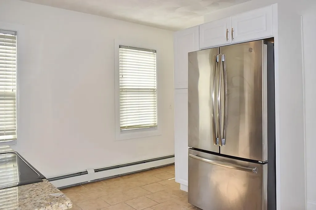 504 506 Oaklawn Avenue Cranston RI 02920
