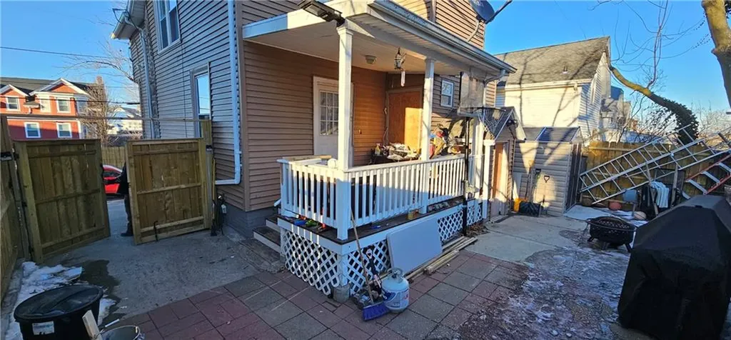 60 Gerald Street Pawtucket RI 02860