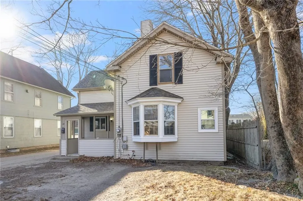 20 Cleveland Street South Kingstown RI 02879