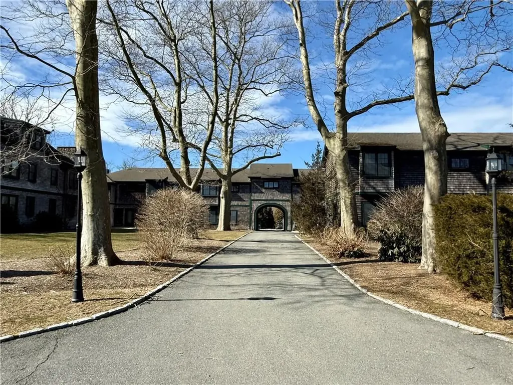 53 Sandy Point Farm Road Portsmouth RI 02871