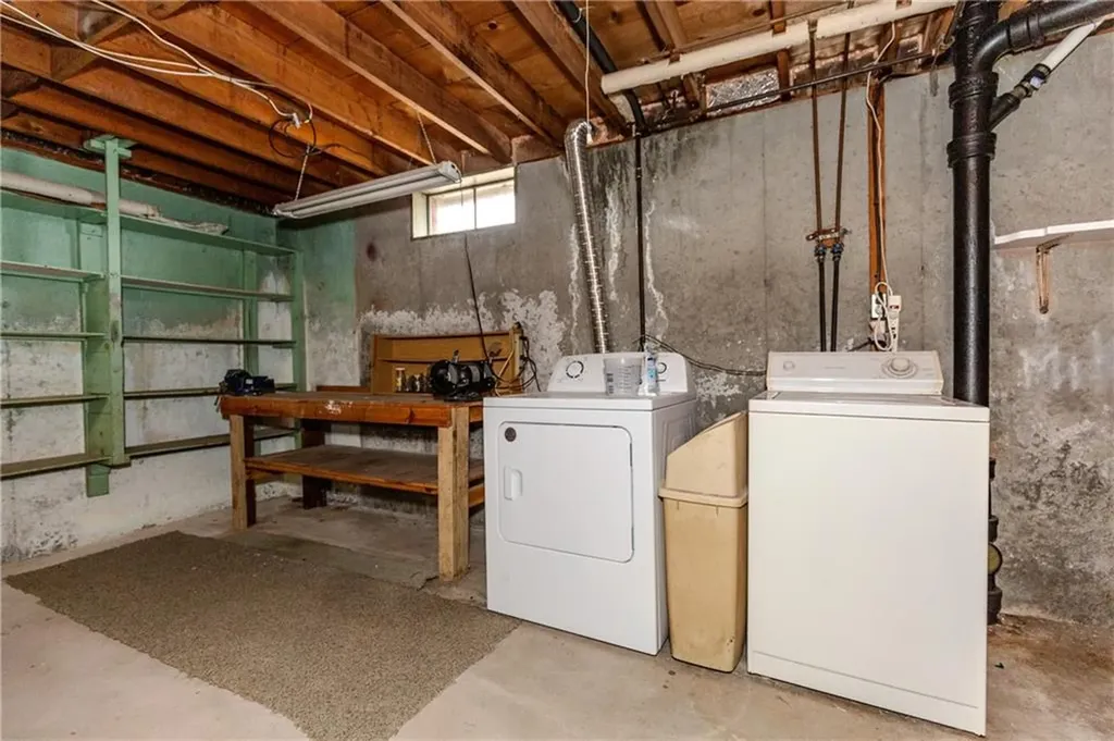 304 Legion Way Cranston RI 02910