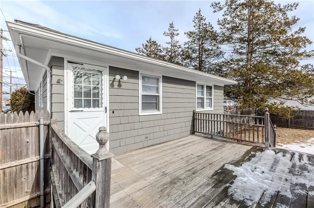 304 Legion Way Cranston RI 02910