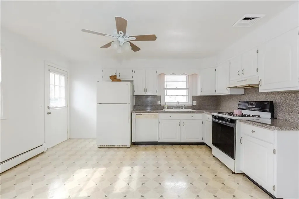 304 Legion Way Cranston RI 02910