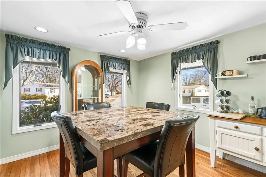 69 Julian Road Warwick RI 02889