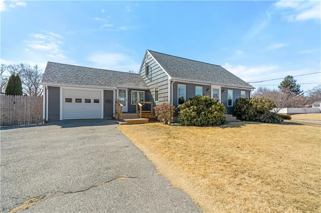 69 Julian Road Warwick RI 02889