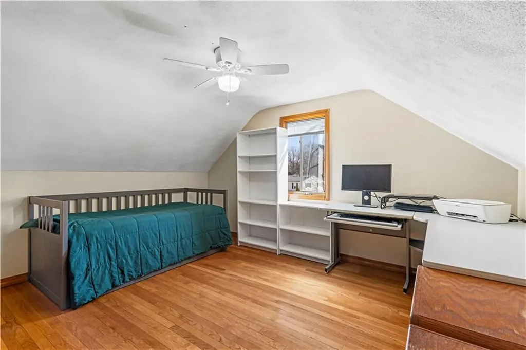 69 Julian Road Warwick RI 02889
